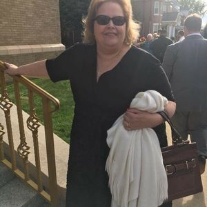 Meet your Posher, Sharon